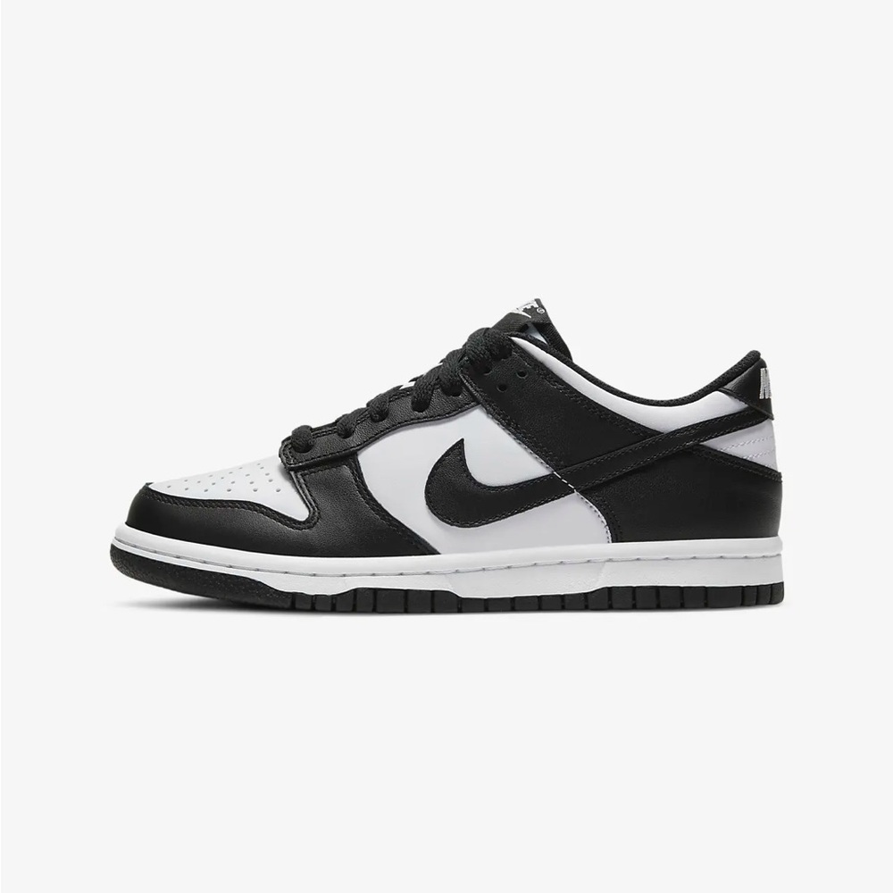 Nike pandas